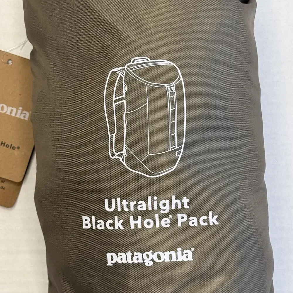 Patagonia Ultralight Black Hole Pack 20L Backpack Hiking Black Herbalife Logo